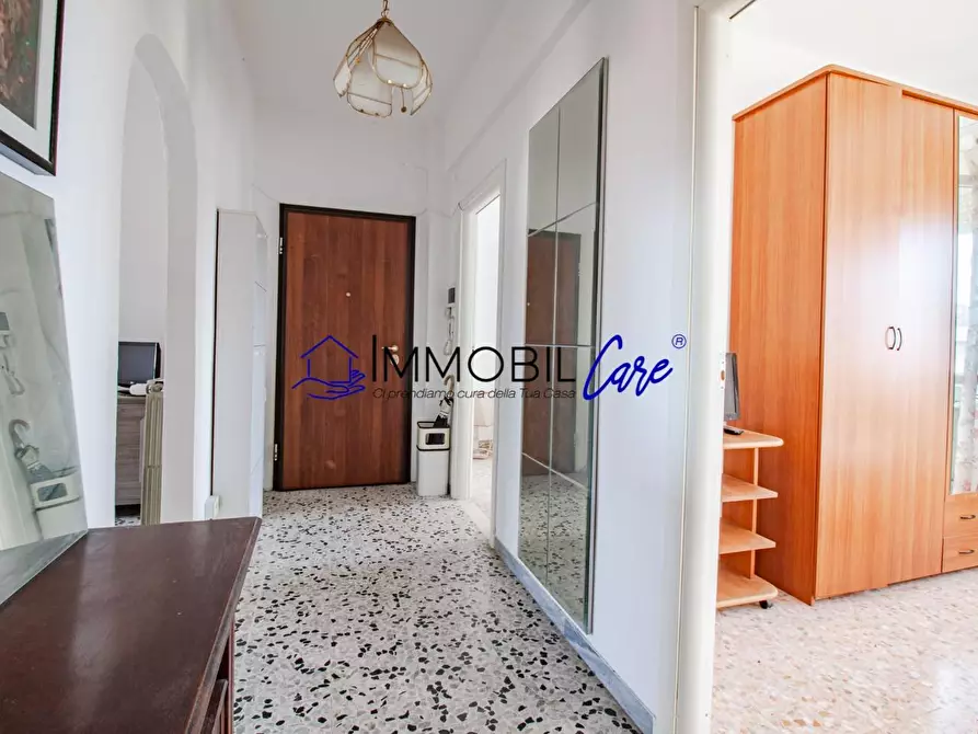 Immagine 9 di Appartamento in vendita  a Livorno