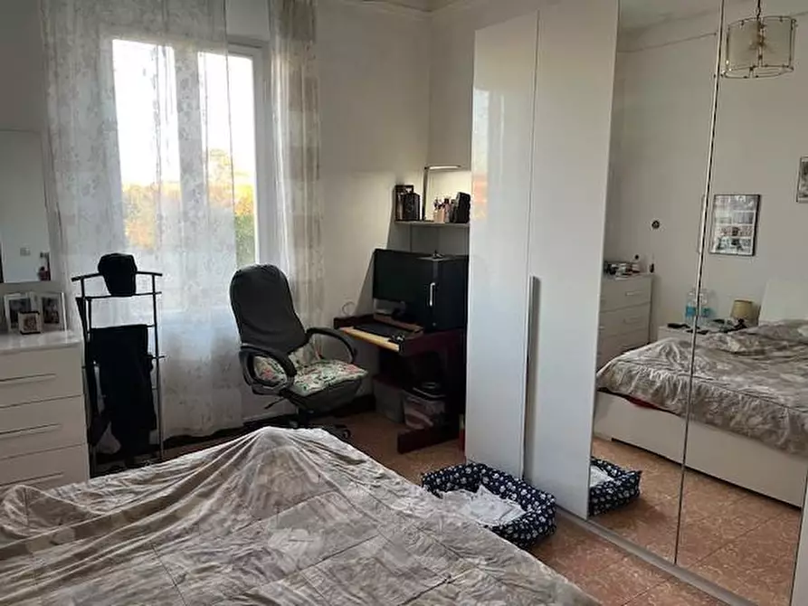 Immagine 9 di Casa bifamiliare in vendita  a Pontedera