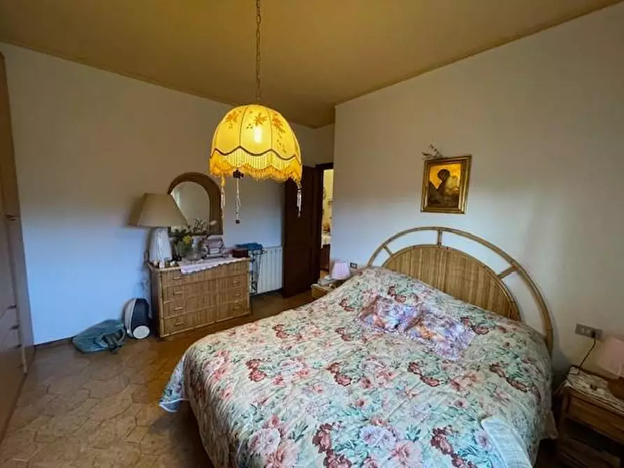 Immagine 9 di Appartamento in vendita  a Viareggio