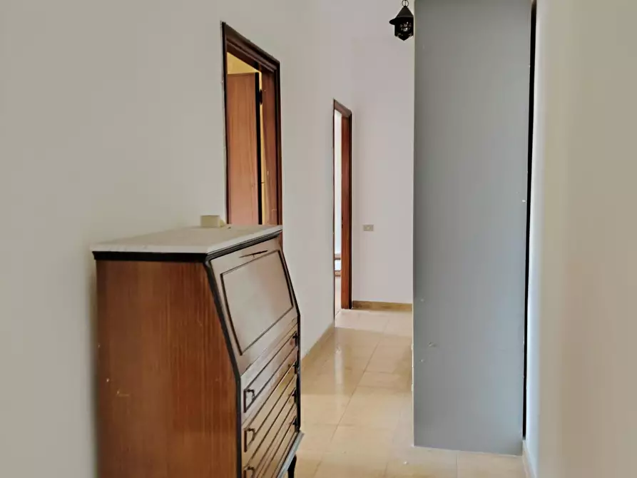 Immagine 5 di Appartamento in vendita  a Carrara