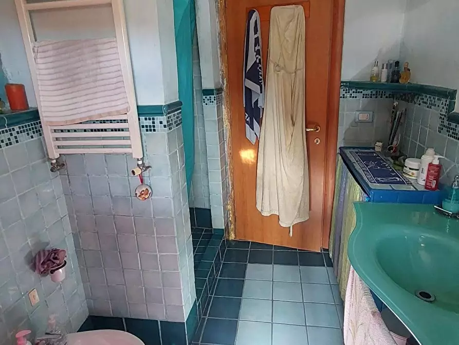 Immagine 10 di Casa indipendente in vendita  a Buti