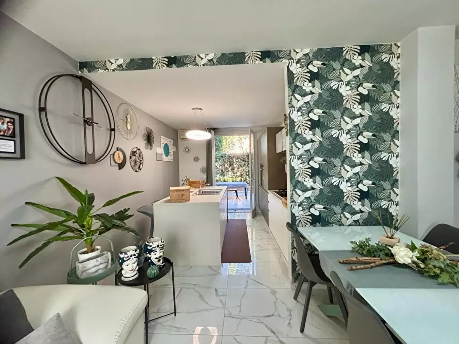 Immagine 12 di Appartamento in vendita  a Terricciola