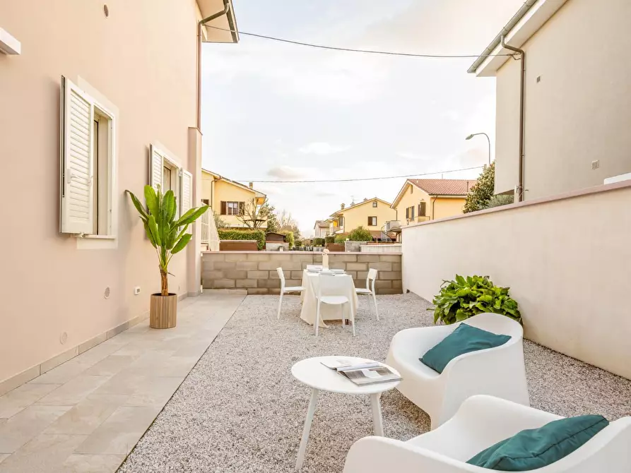 Immagine 34 di Appartamento in vendita  a Bientina