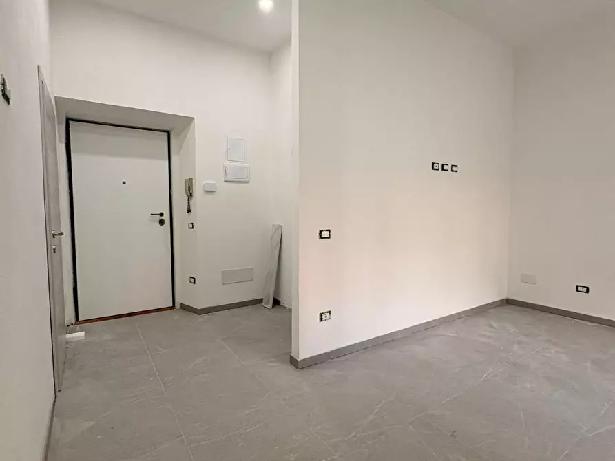 Immagine 11 di Appartamento in vendita  a Cascina