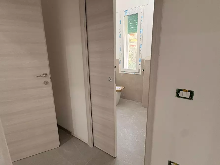 Immagine 3 di Appartamento in vendita  a Cascina