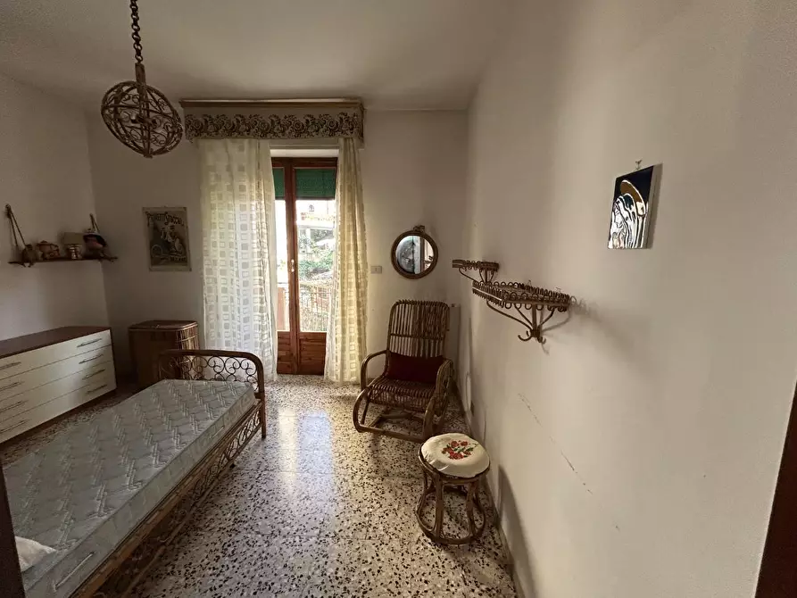 Immagine 19 di Appartamento in vendita  a Siena