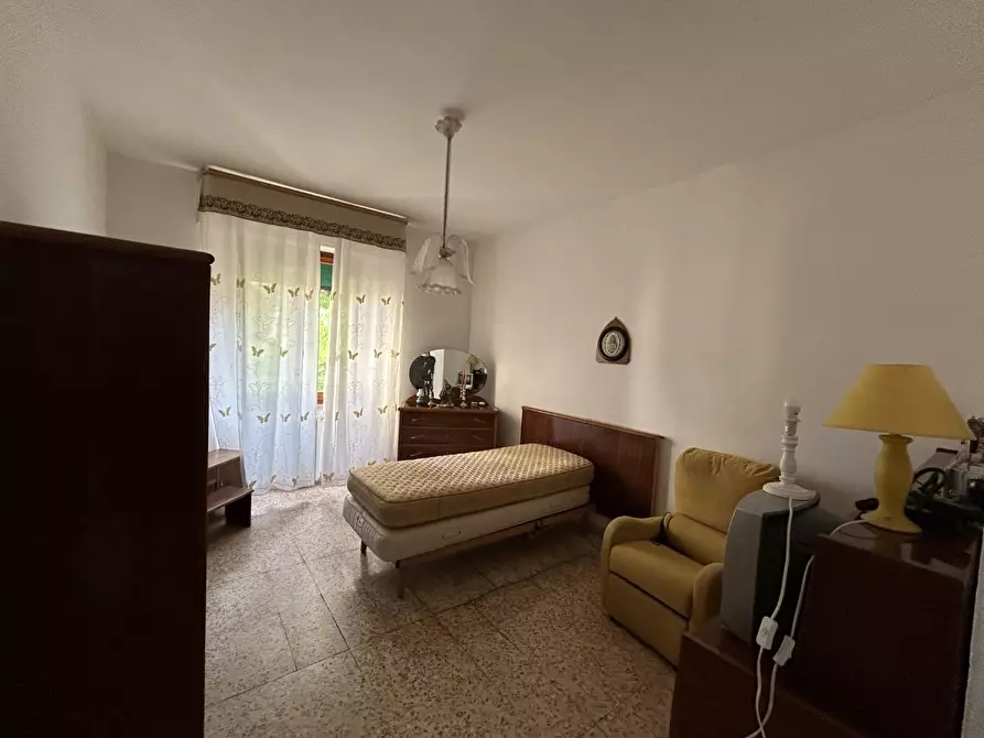 Immagine 16 di Appartamento in vendita  a Siena