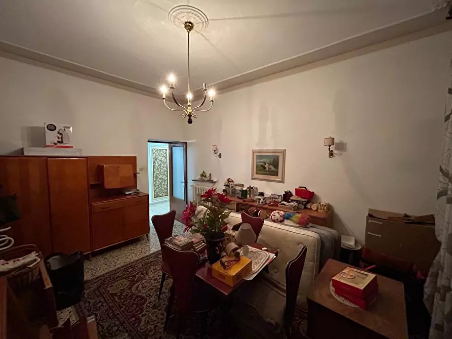 Immagine 15 di Appartamento in vendita  a Siena