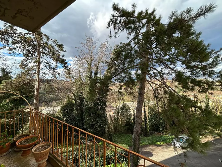 Immagine 24 di Appartamento in vendita  a Siena