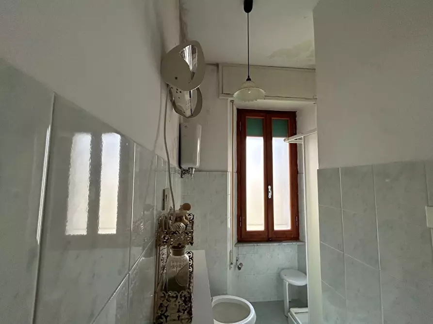 Immagine 26 di Appartamento in vendita  a Siena