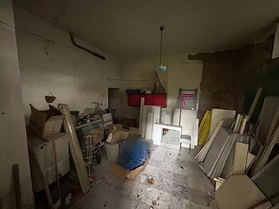 Immagine 30 di Appartamento in vendita  a Siena