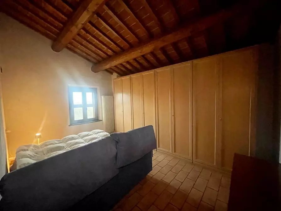 Immagine 10 di Porzione di casa in vendita  a Gambassi Terme