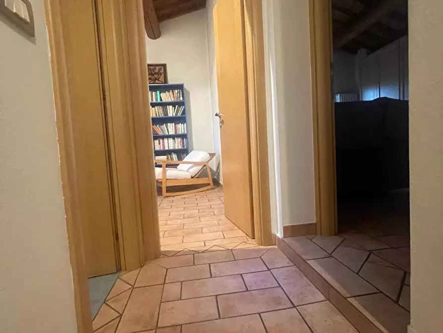 Immagine 8 di Porzione di casa in vendita  a Gambassi Terme