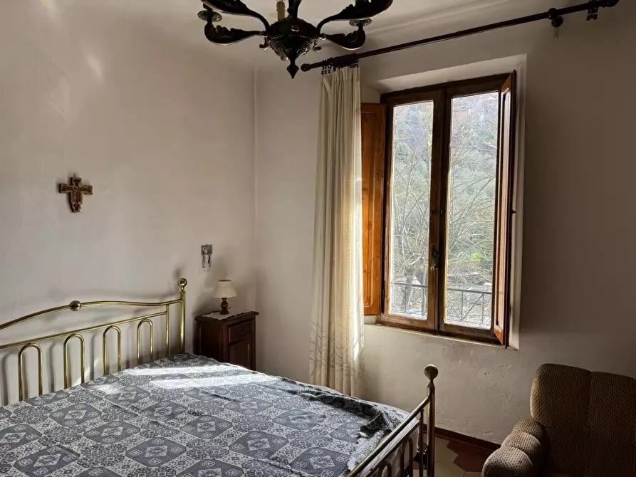 Immagine 16 di Appartamento in vendita  a Siena