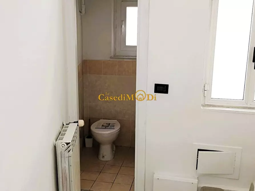 Immagine 9 di Casa indipendente in vendita  a Livorno