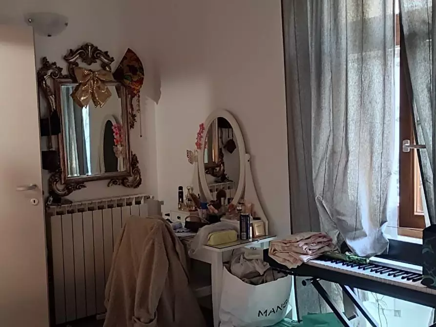 Immagine 4 di Appartamento in vendita  a Pisa