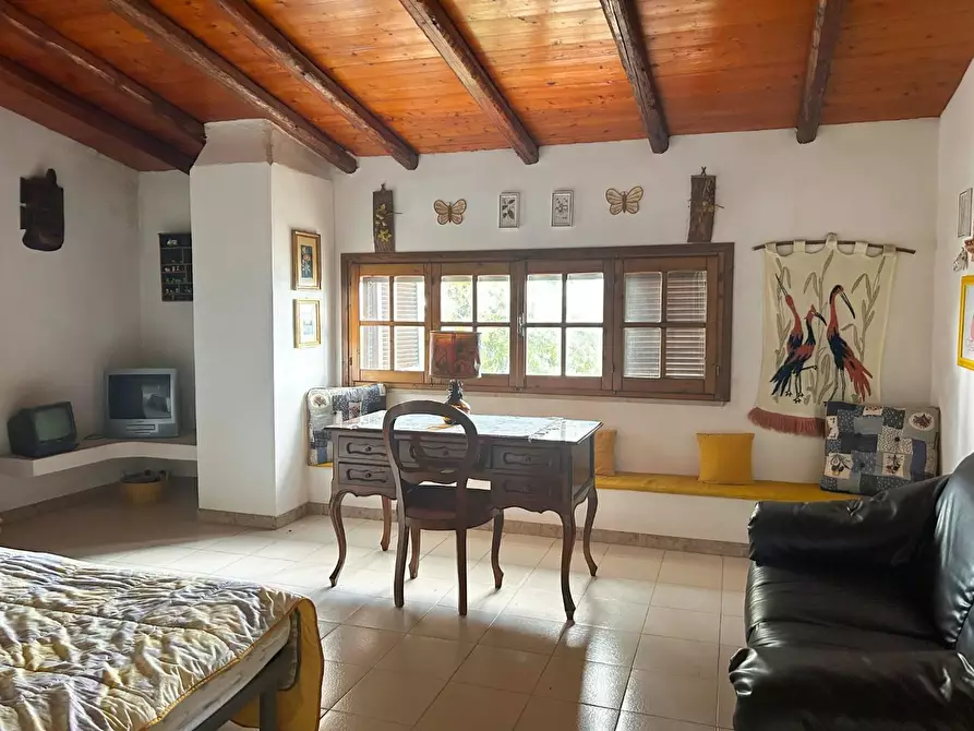 Immagine 18 di Villa in vendita  a Copertino