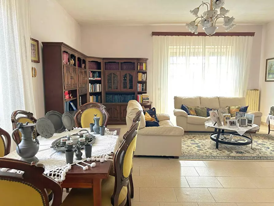 Immagine 3 di Villa in vendita  a Copertino