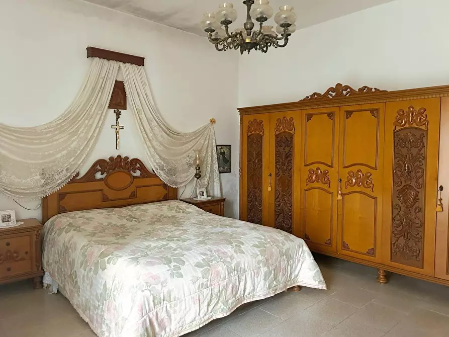 Immagine 9 di Villa in vendita  a Copertino