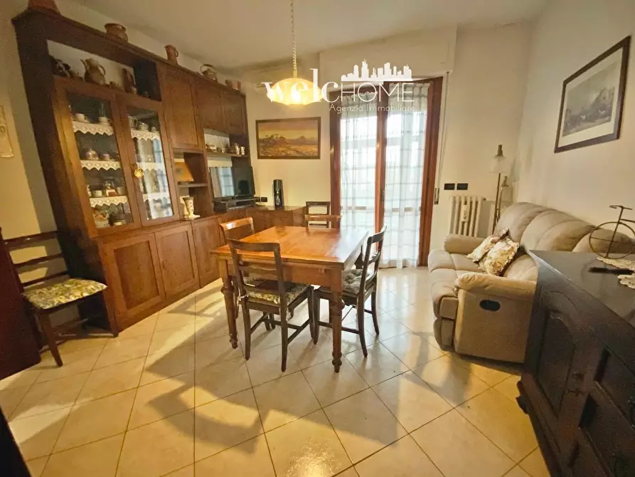 Immagine 6 di Appartamento in vendita  a Prato