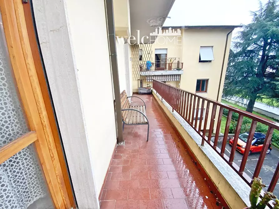 Immagine 16 di Appartamento in vendita  a Prato