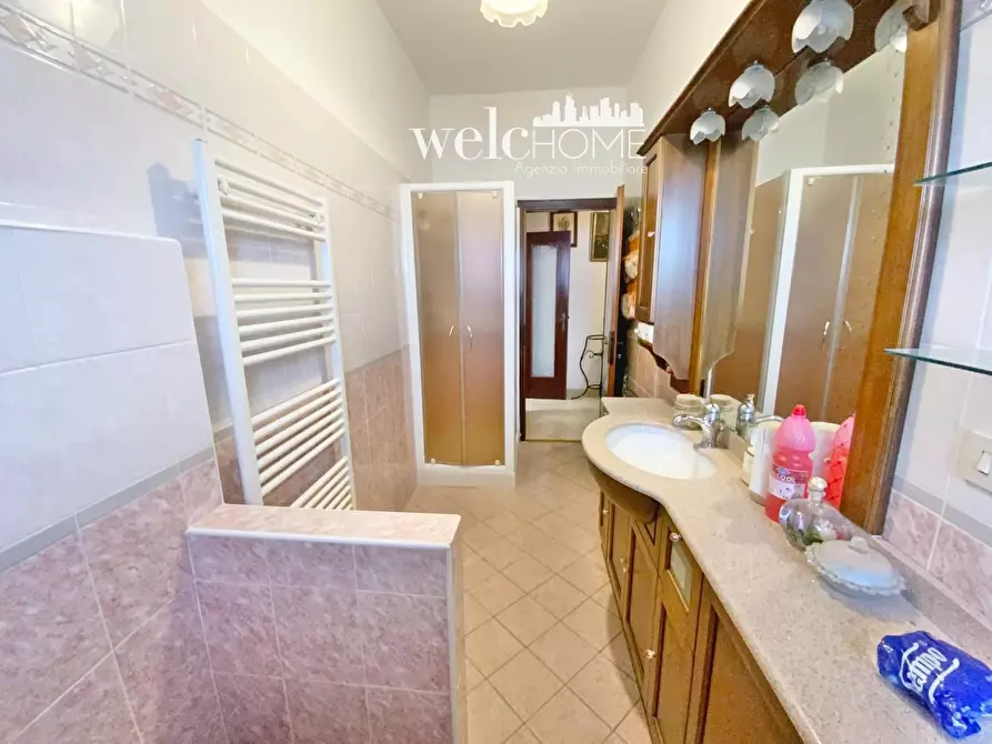 Immagine 14 di Appartamento in vendita  a Prato