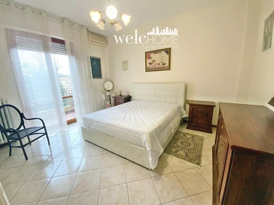 Immagine 10 di Appartamento in vendita  a Prato