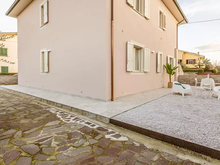 Immagine 39 di Appartamento in vendita  a Bientina