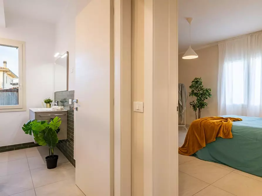 Immagine 27 di Appartamento in vendita  a Bientina