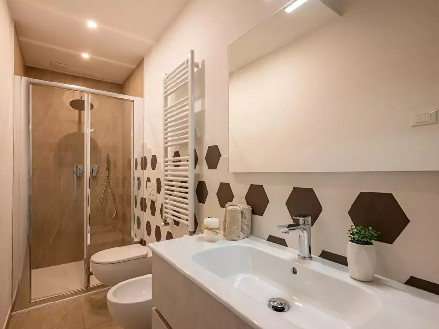 Immagine 35 di Appartamento in vendita  a Bientina