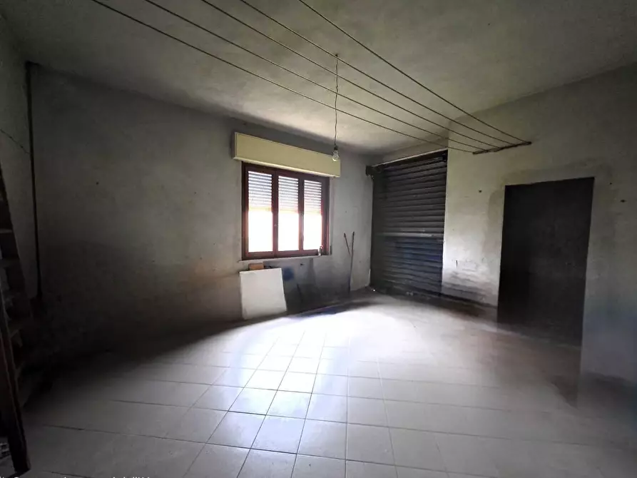 Immagine 17 di Villa in vendita  a San Miniato