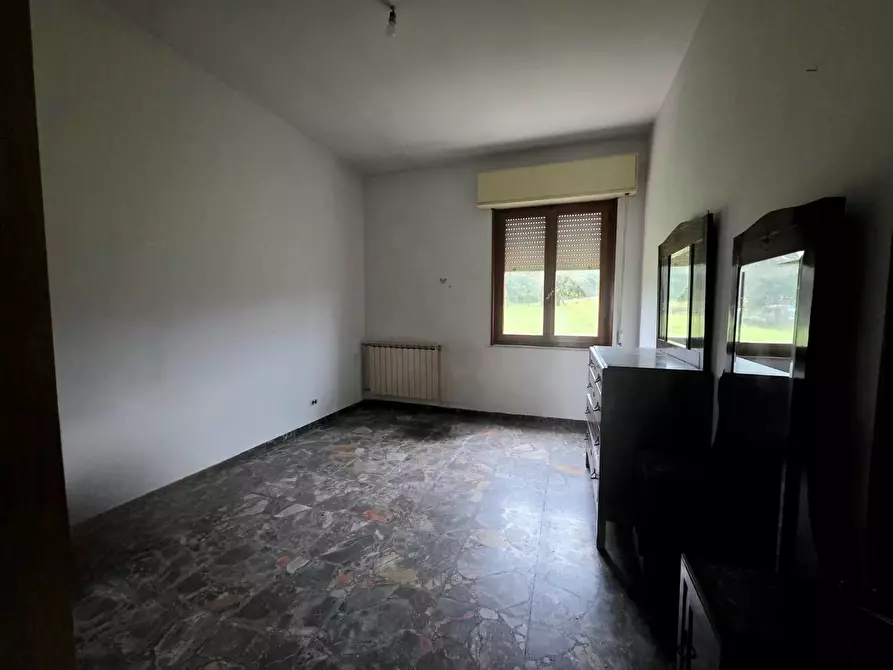 Immagine 10 di Villa in vendita  a San Miniato
