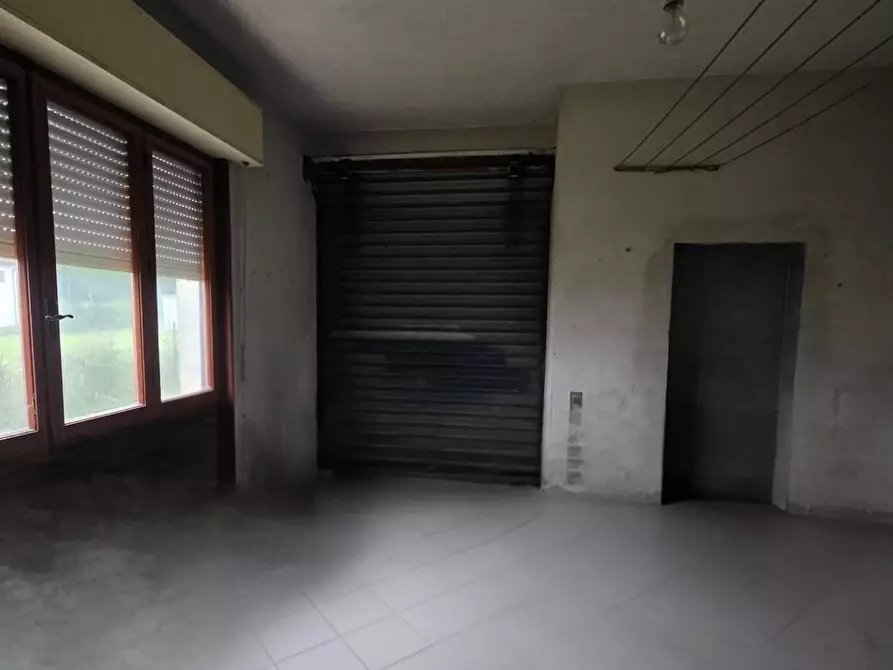 Immagine 16 di Villa in vendita  a San Miniato