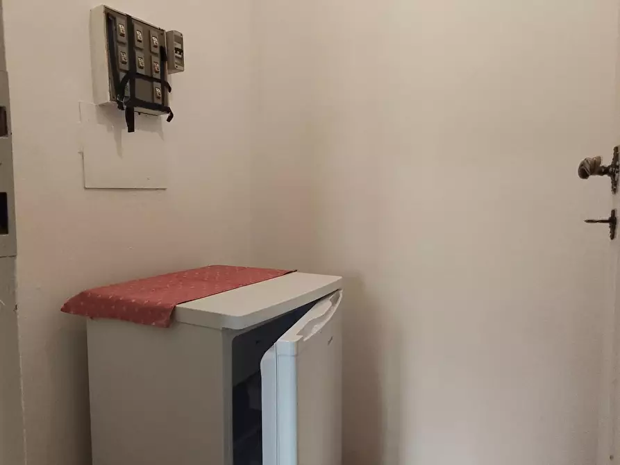 Immagine 29 di Appartamento in vendita  a Lucca