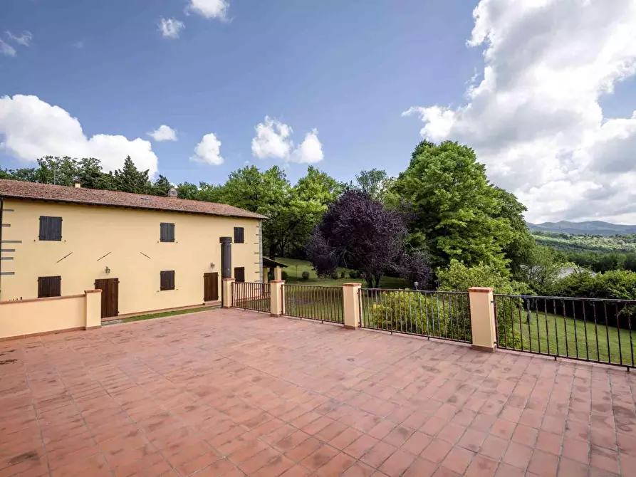 Immagine 27 di Villa in vendita  a Scarperia E San Piero