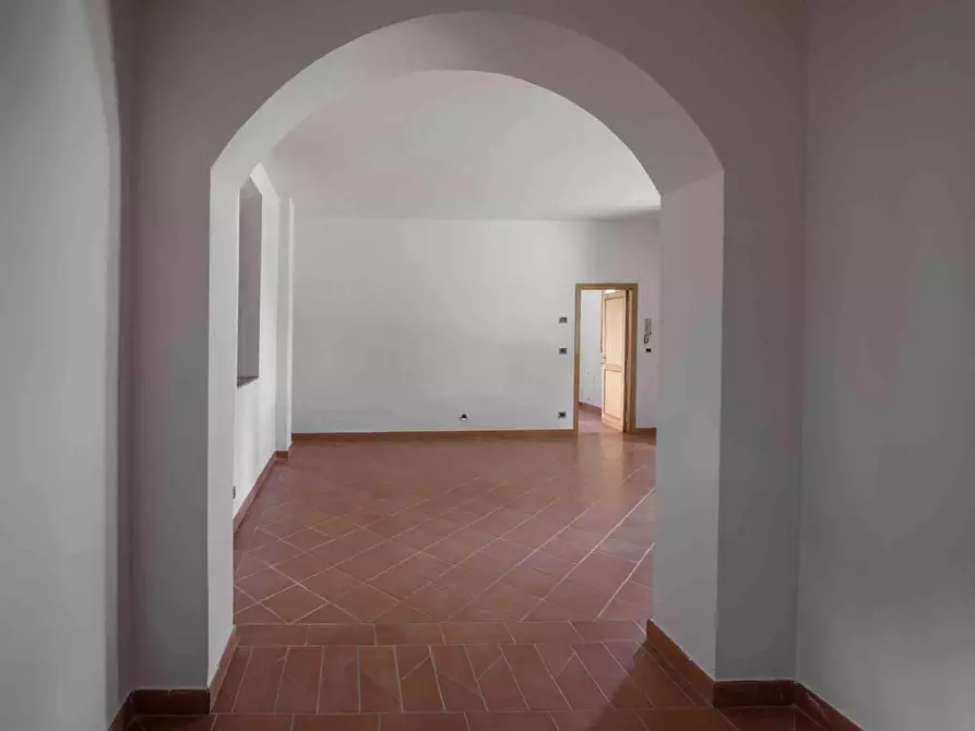 Immagine 10 di Villa in vendita  a Scarperia E San Piero