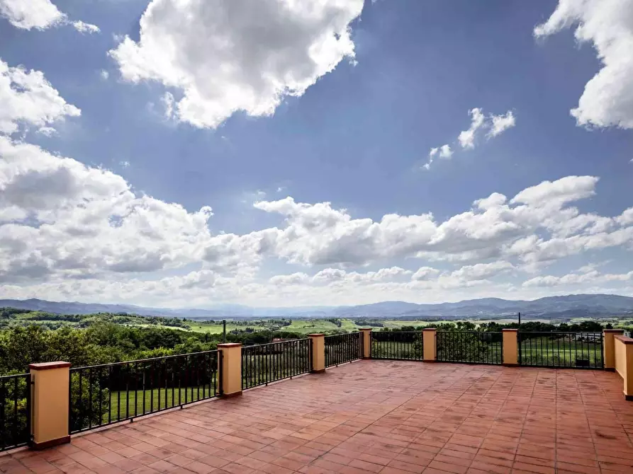 Immagine 28 di Villa in vendita  a Scarperia E San Piero