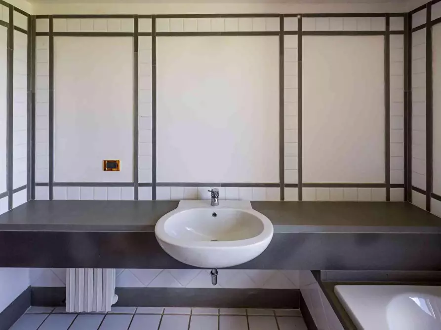 Immagine 12 di Villa in vendita  a Scarperia E San Piero