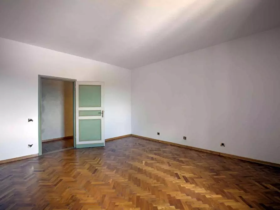 Immagine 30 di Villa in vendita  a Scarperia E San Piero