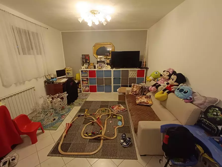 Immagine 13 di Porzione di casa in vendita  a Carrara