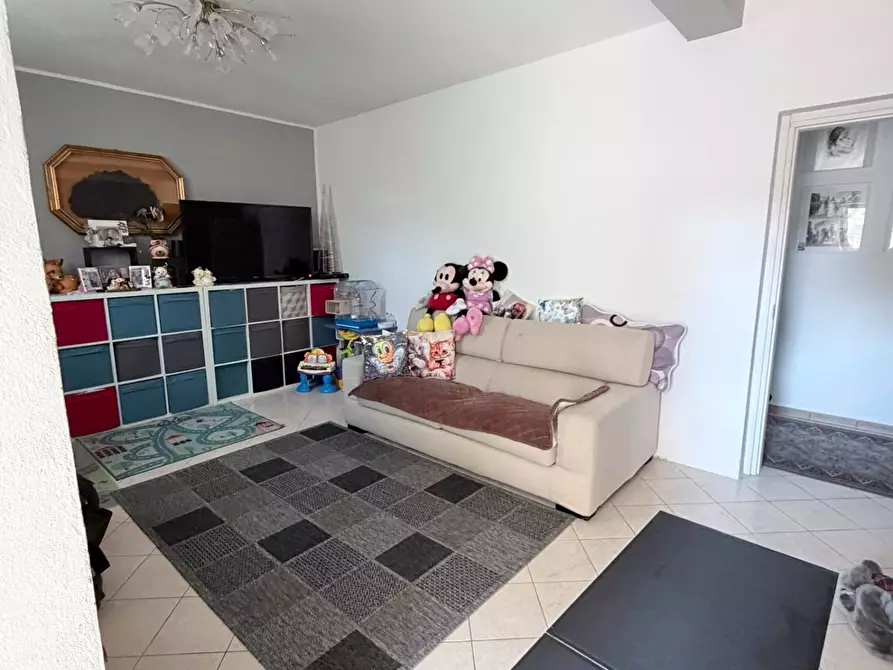 Immagine 17 di Porzione di casa in vendita  a Carrara