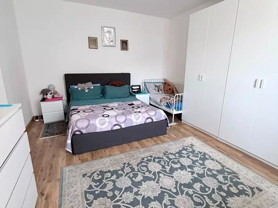 Immagine 28 di Porzione di casa in vendita  a Carrara