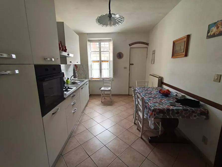 Immagine 4 di Terratetto in vendita  a Lucca