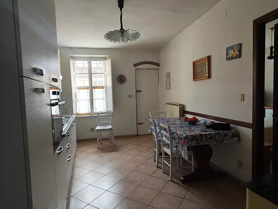 Immagine 5 di Terratetto in vendita  a Lucca