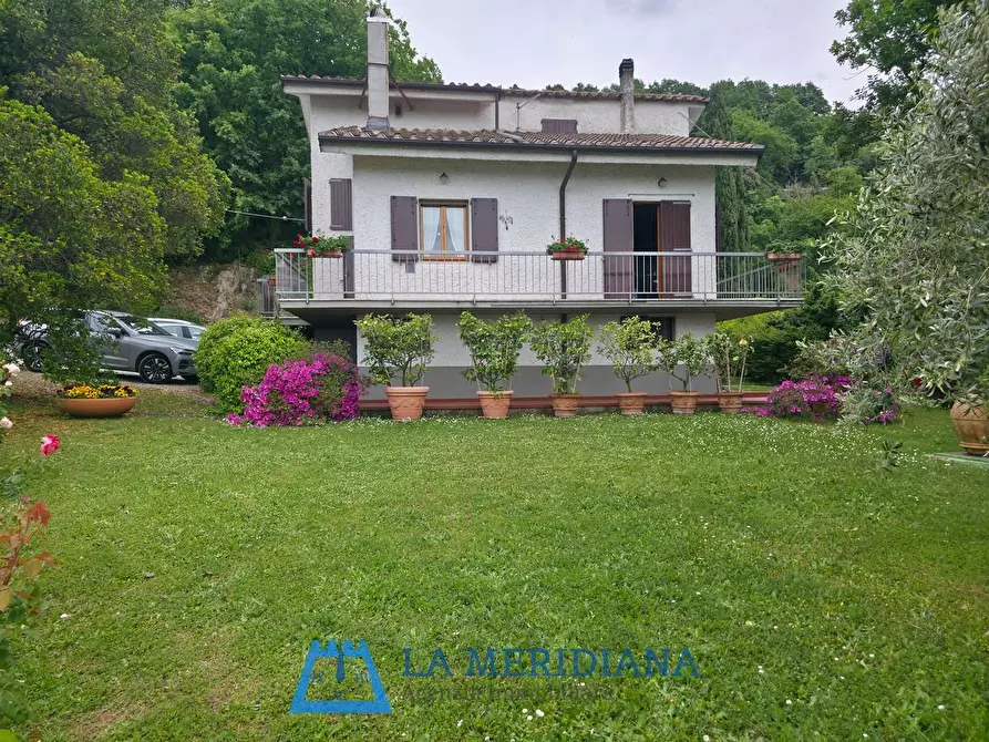 Immagine 1 di Casa indipendente in vendita  a Larciano