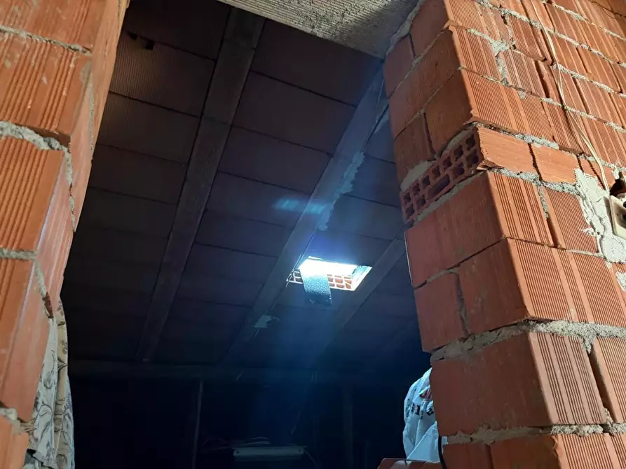 Immagine 28 di Terratetto in vendita  a Sarzana