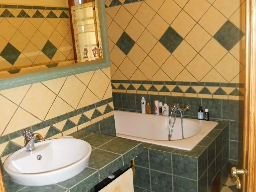 Immagine 20 di Villa in vendita  a Fosdinovo