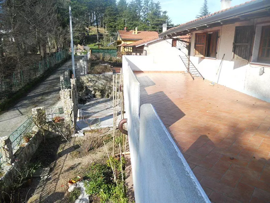 Immagine 26 di Villa in vendita  a Fosdinovo