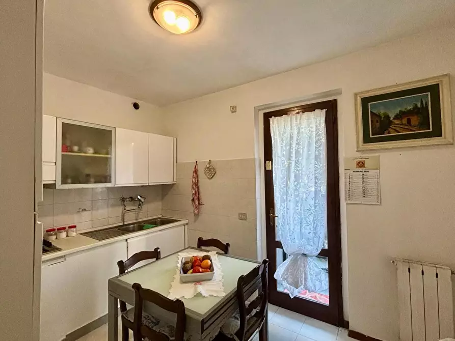 Immagine 8 di Villetta a schiera in vendita  a Forte Dei Marmi