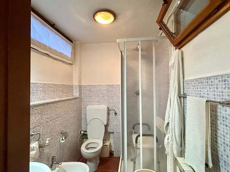 Immagine 22 di Villetta a schiera in vendita  a Forte Dei Marmi